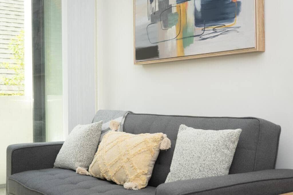 Bright And Trendy 2-Story Bankers Hill Condo Σαν Ντιέγκο Εξωτερικό φωτογραφία